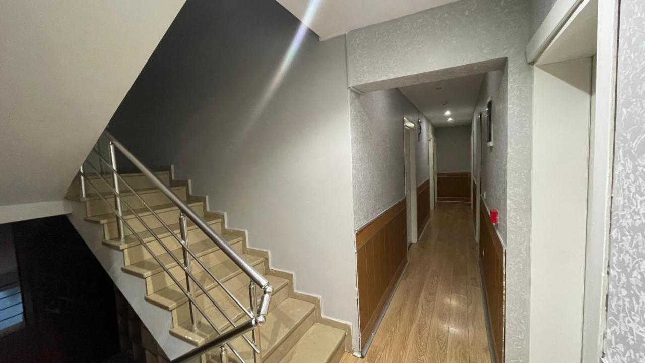 Rozza Hotel Stambuł